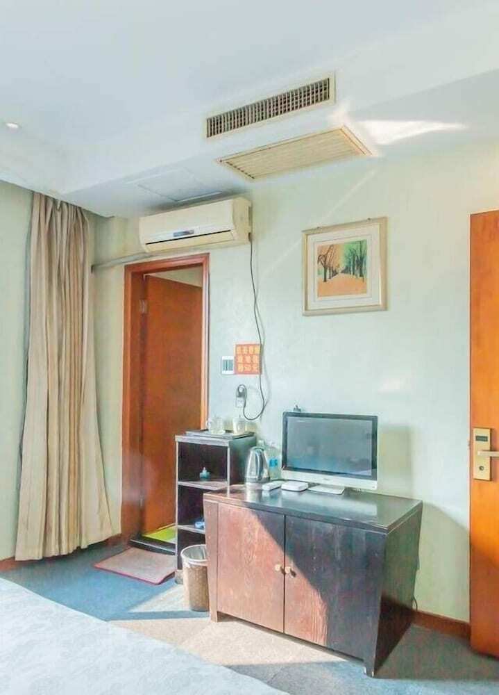 Shenhai Business Hotel