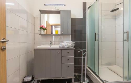 Seven-bedroom Holiday Home In Kamenmost