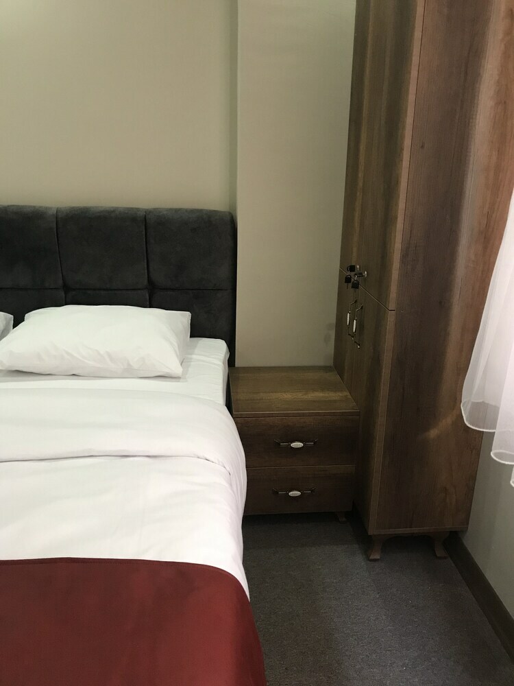 Apartamento Cnr Otelcilik