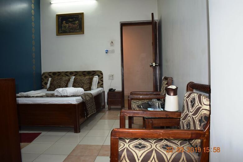 The Centre Square Hotel