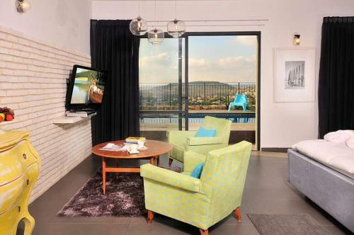 Lodge The Fifties Suites