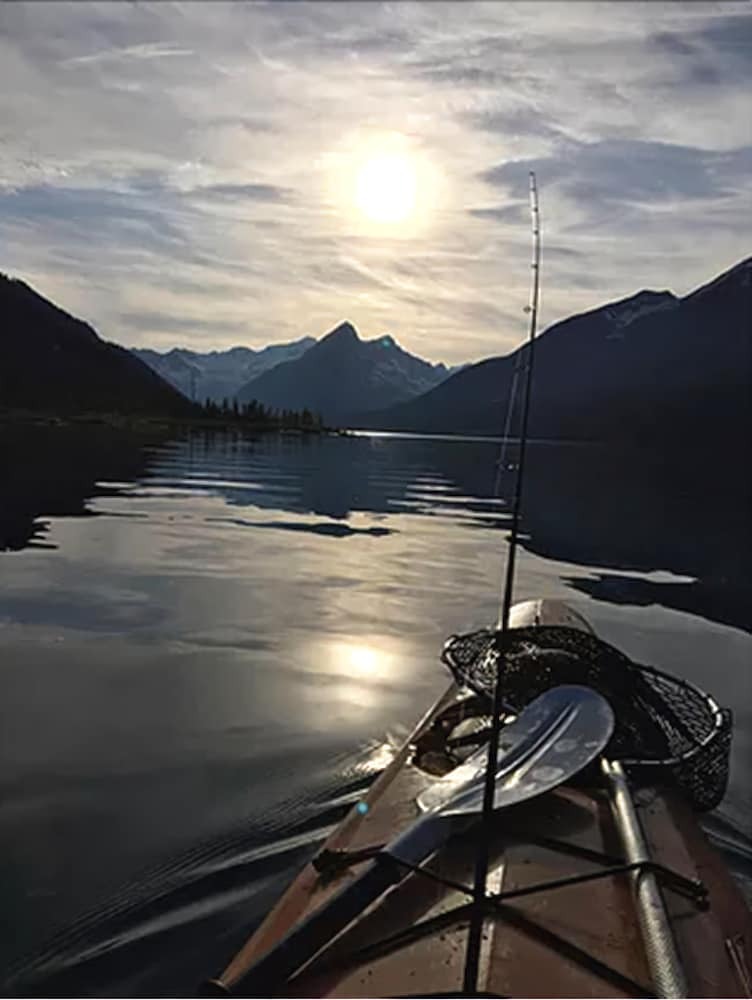 Posada Fortress Lake Wilderness Retreat