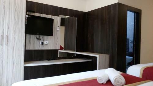 Lodge Galaxy Inn