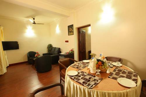 Hotel Trichur Towers