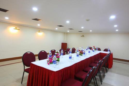 Hotel Trichur Towers