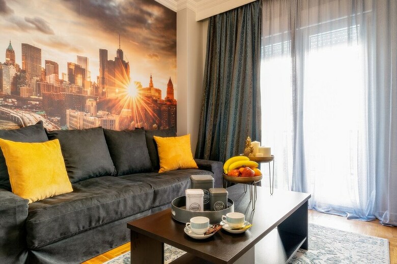 Apartamentos Corona Deluxe Apt (Must)