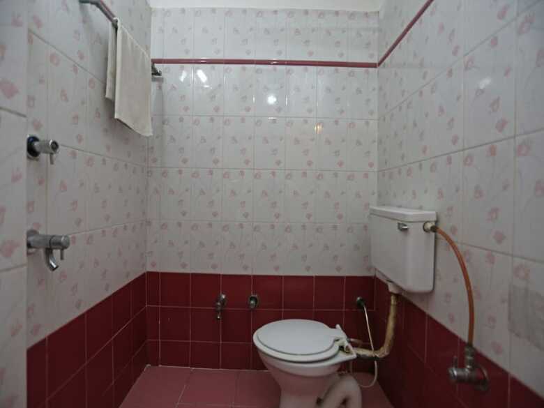 Oyo 24860 Hotel Shiva International
