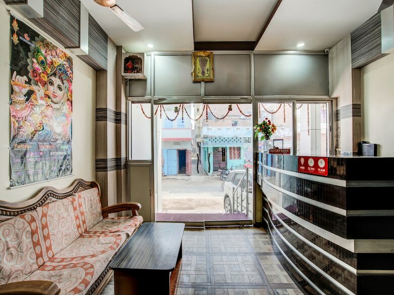 Oyo 26889 Hotel Shree Vishnu Regency