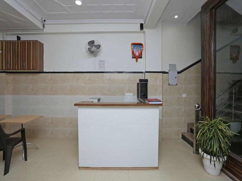 Hotel Oyo 19665 Grt Residency