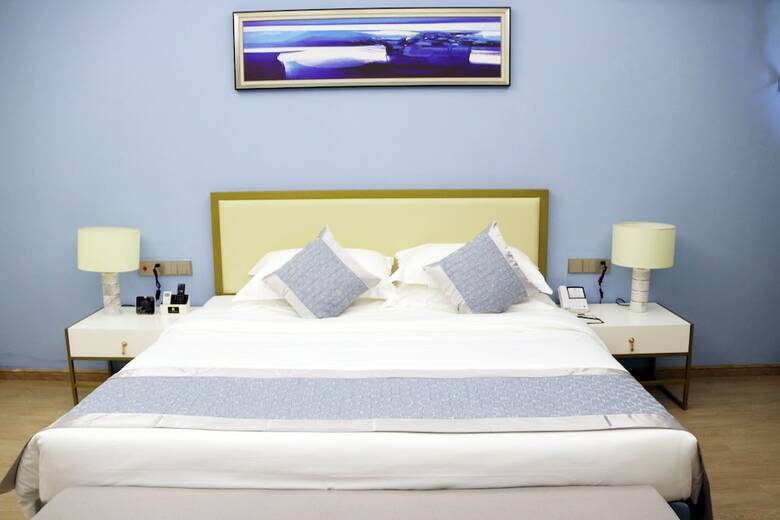 Love In Landscape Sea View Hotel