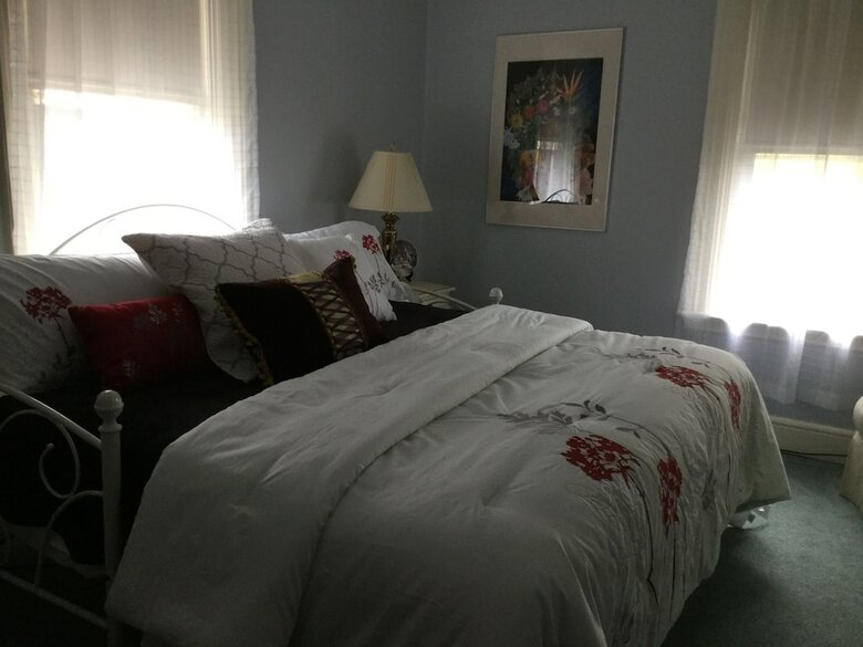 Pemberley House Bed And Breakfast