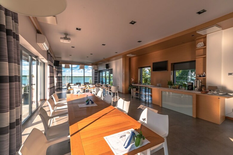 Hotel Marina Nawigator