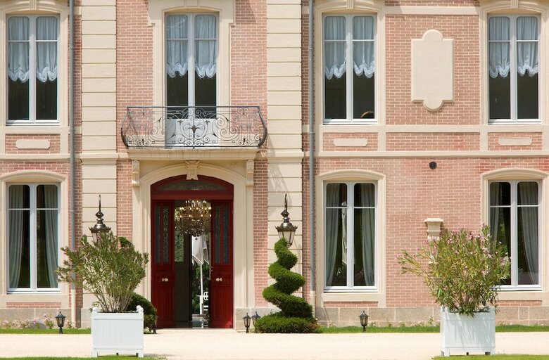 Hotel Alexandra Palace - Younan Collection