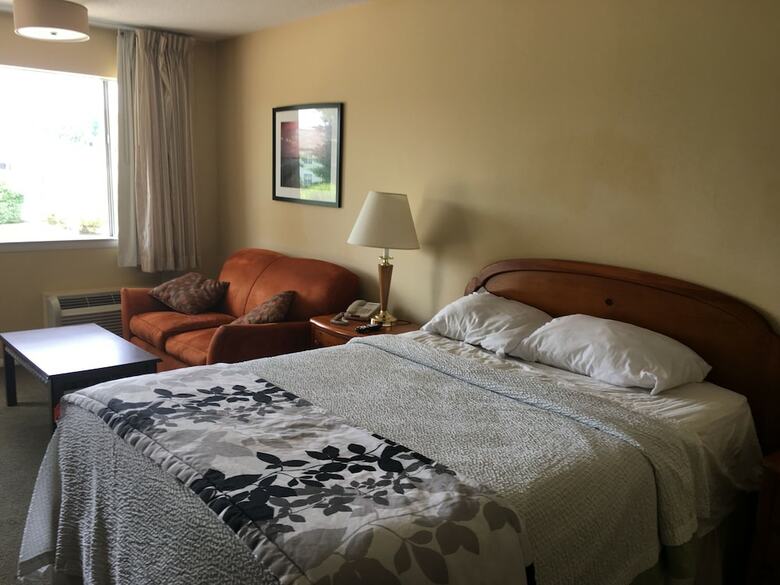 Aparthotel Ambassador Inn And Suites