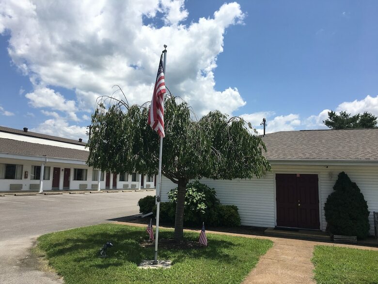 Aparthotel Ambassador Inn And Suites