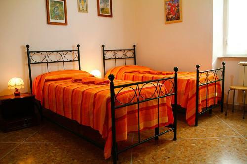 Hostal Guest House - Rooms Rent Cisanello