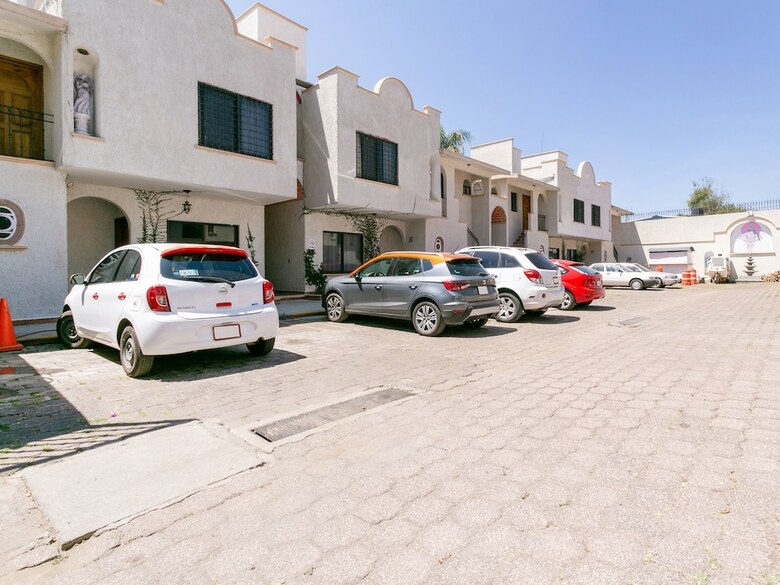 Aparthotel Capital O Marbella
