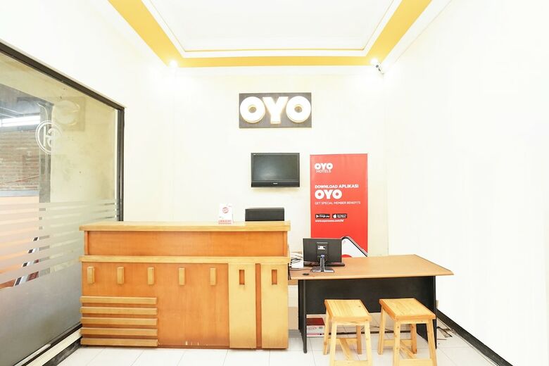 Hotel Oyo 587 Penginapan Sinar Harapan