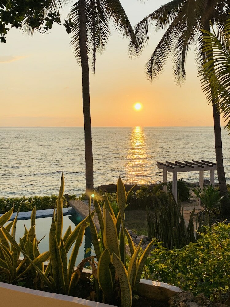 Hotel G Beach Resort And Restobar