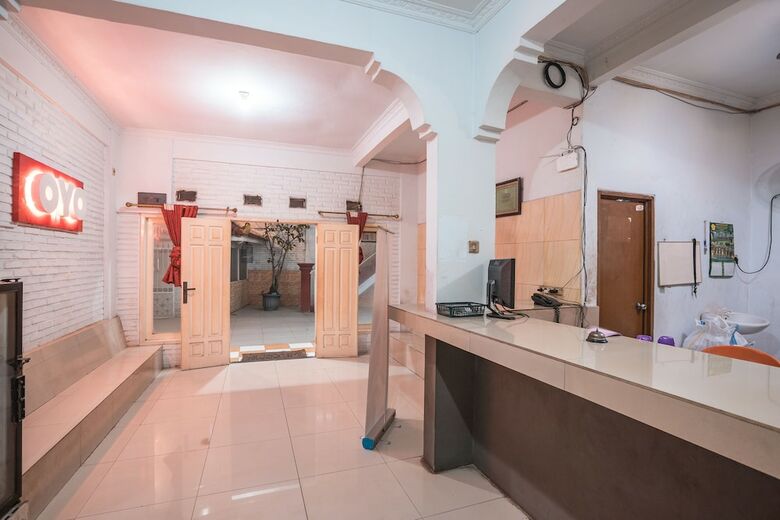 Hotel Oyo 580 Losmen Cikuda