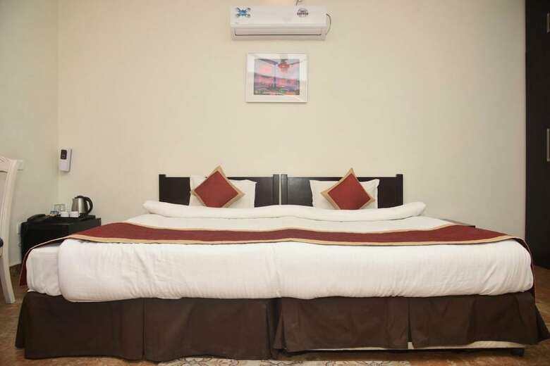 Man Singh Hotel And Resorts