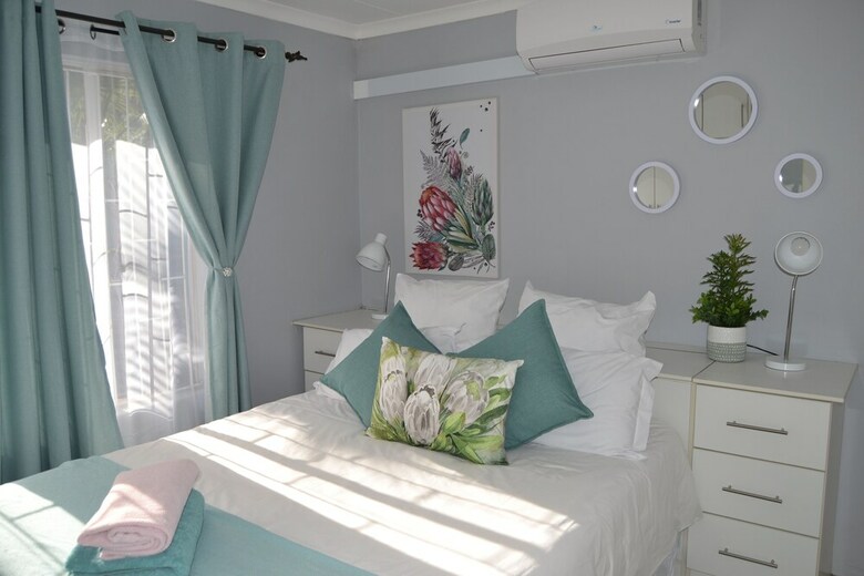 Villa Africa Emerald At 47 Petronella