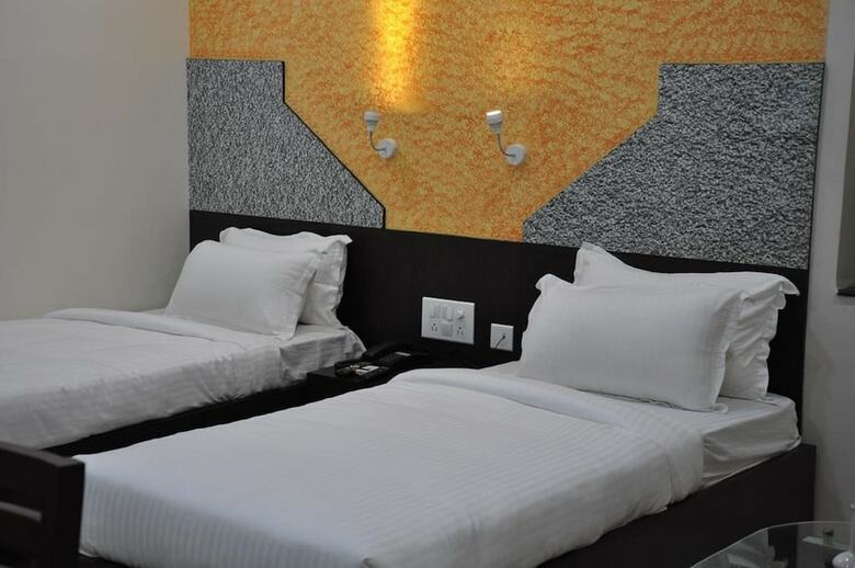 Hotel Savera Holiday Home