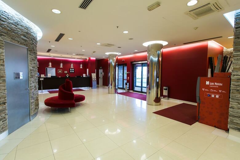 Mira Hotel