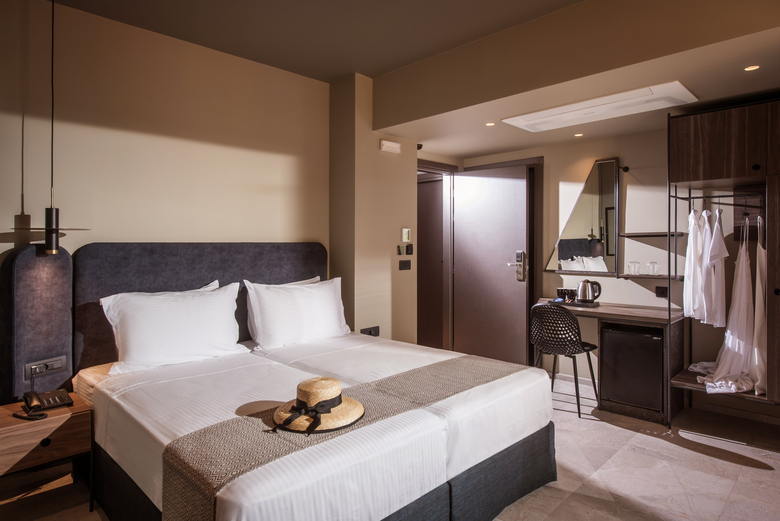 Aparthotel Petousis Hotel & Suites