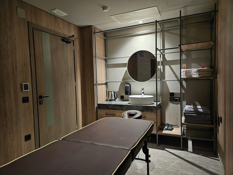 Aparthotel Petousis Hotel & Suites
