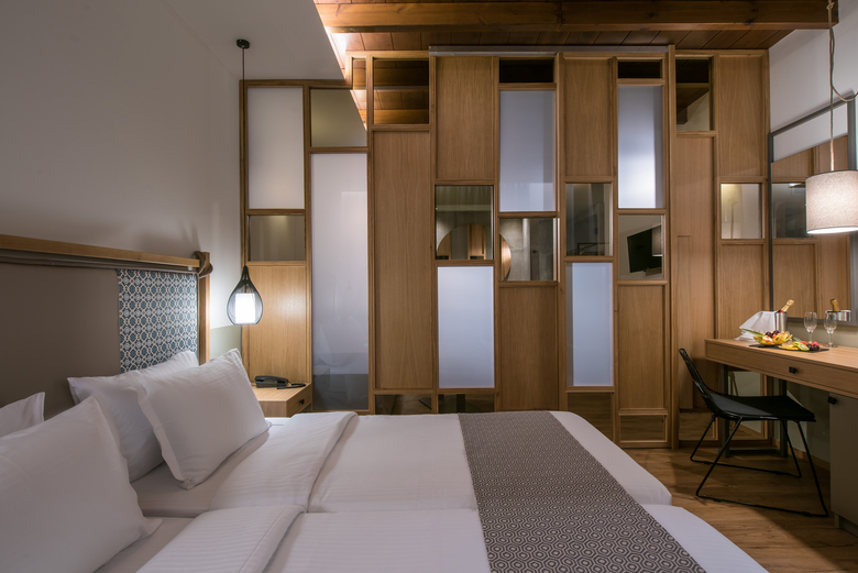 Aparthotel Petousis Hotel & Suites
