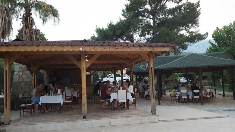 Oranj Ranch Hotel