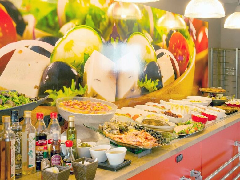 Hotel Ibis Laval Le Relais D'armor