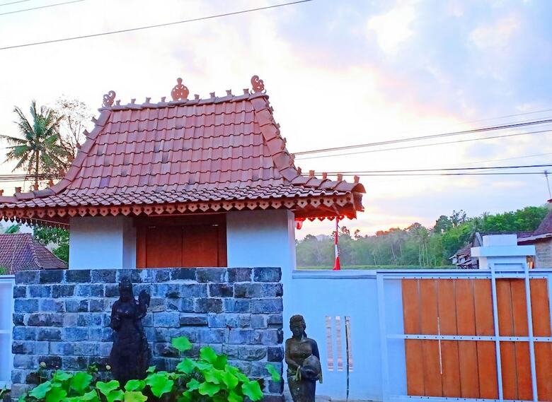 Bed & Breakfast The Amrta Borobudur