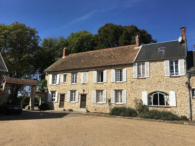 Hotel Les �curies de Voise