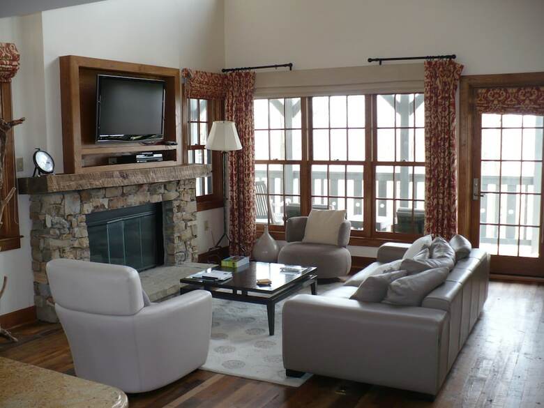 Posada Lodge And Cottages At Primland