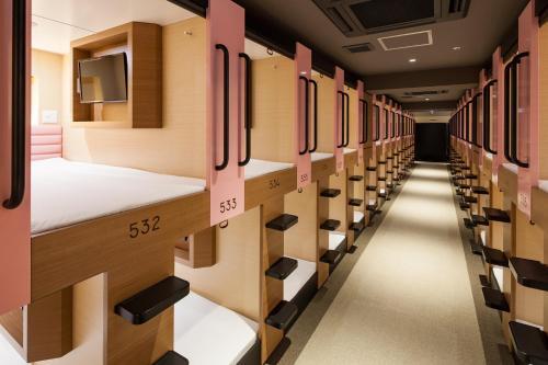 Y's Cabin Osaka Namba (Female Only)