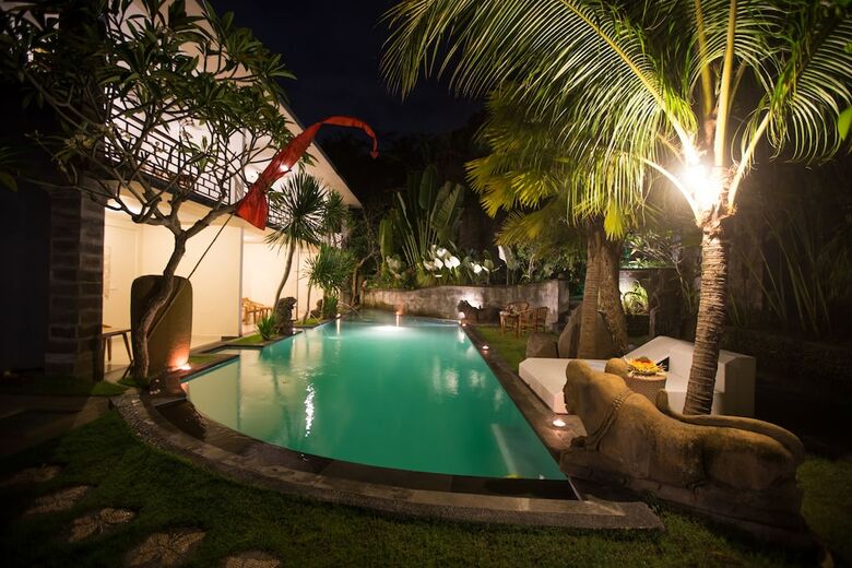 Villa Asri Sari Resort Ubud