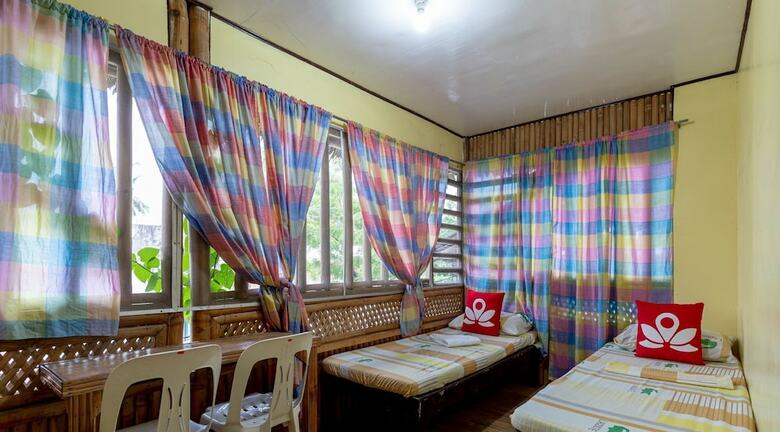 Hotel Zen Rooms Basic Iloilo Paraw Resort