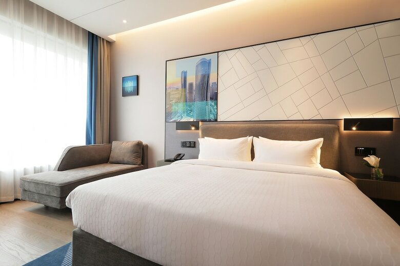 Hotel Hampton By Hilton Technology City