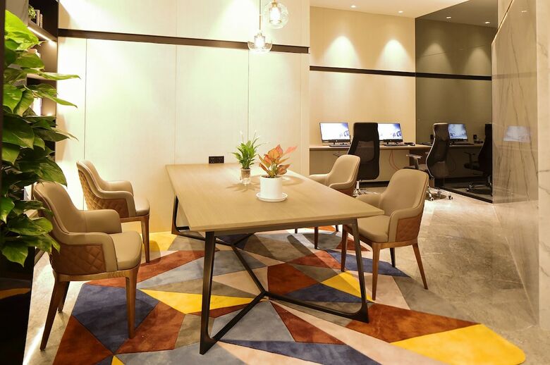 Hotel Hampton By Hilton Technology City
