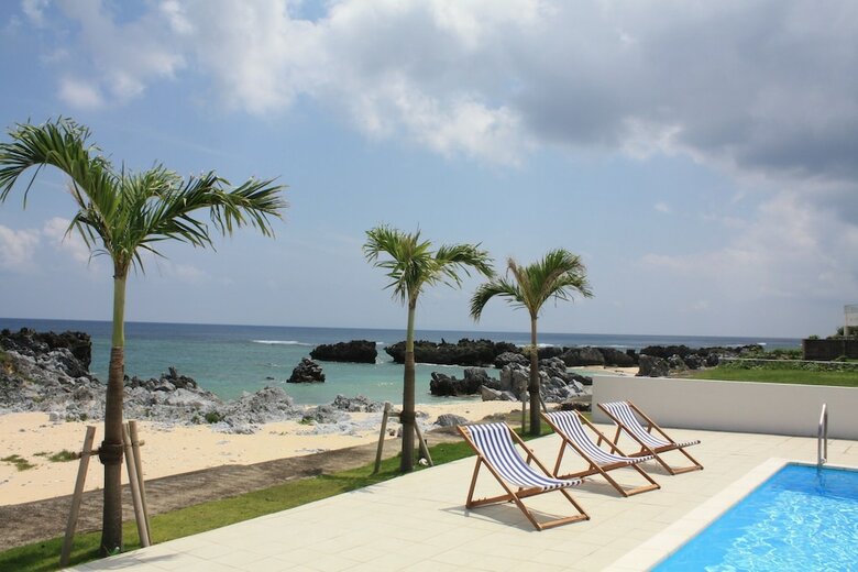 Thalassa Beach And Pool Villa