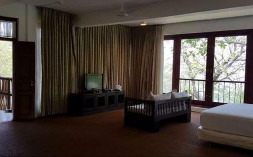 Hotel Birds Park Polgahawela