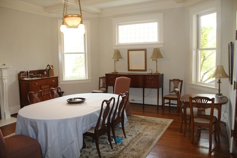 Gillen House Bed And Breakfast