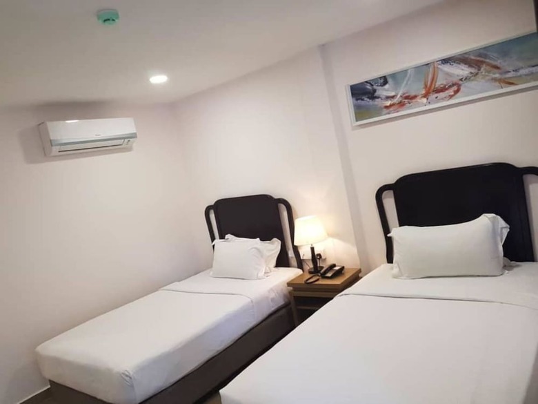 Hotel Lotus Seaview Beach Resort & Spa
