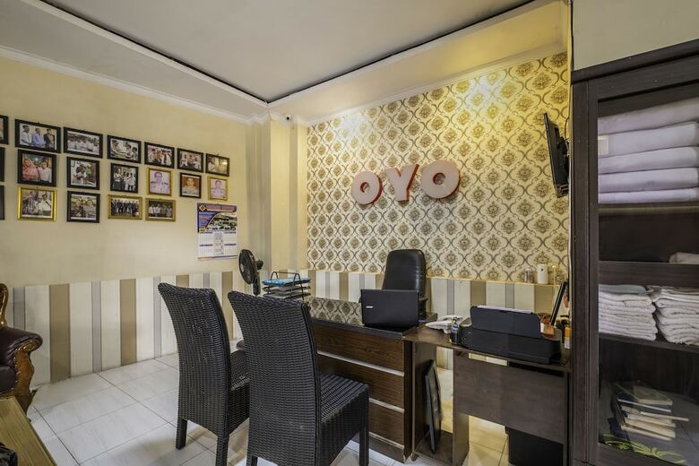 Hotel Oyo 876 D' Exclusive