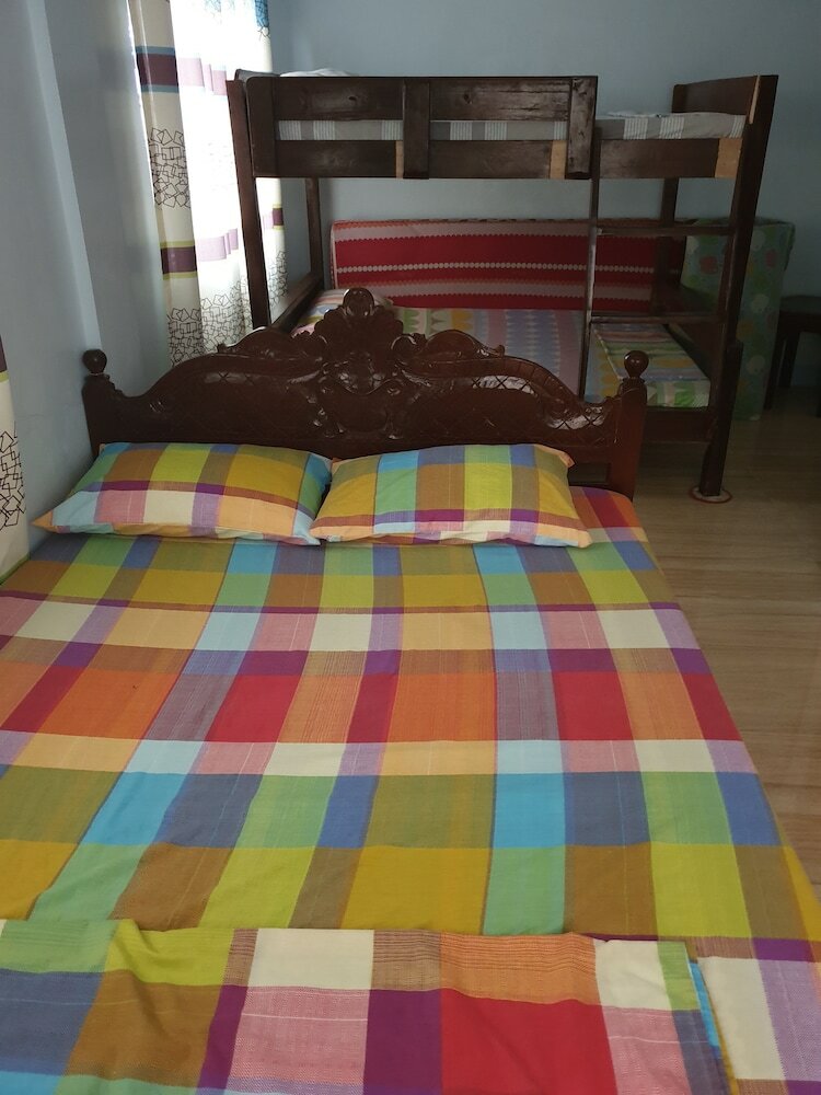Hotel Den's Transient House