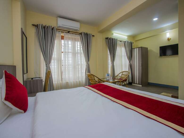 Oyo 297 Hotel Aayam
