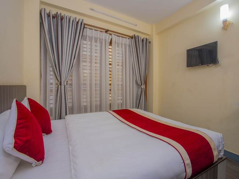 Oyo 297 Hotel Aayam