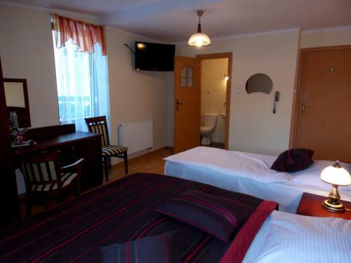 Hostal Pensjonat Pod D?ug? Polan?